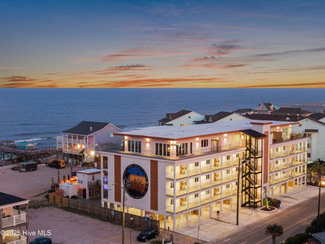1800 Canal Drive 309, Carolina Beach, NC 28428