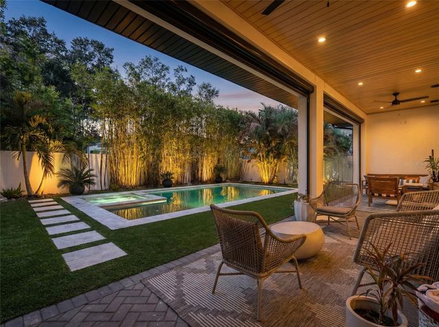 3316 HELEN AVENUE, Orlando, FL 32804