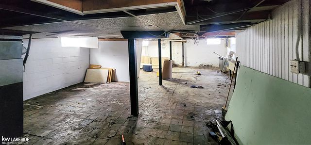 17345 Prest Street, Detroit, MI 48235