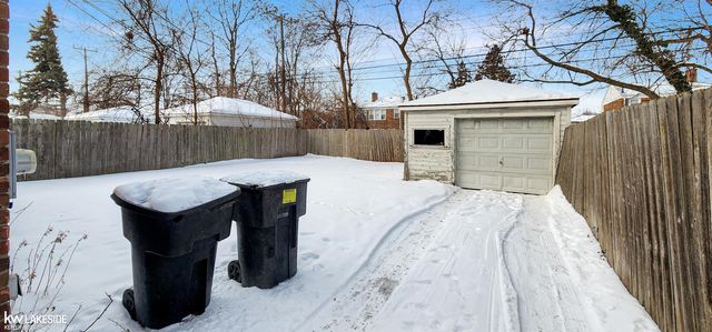 17345 Prest Street, Detroit, MI 48235