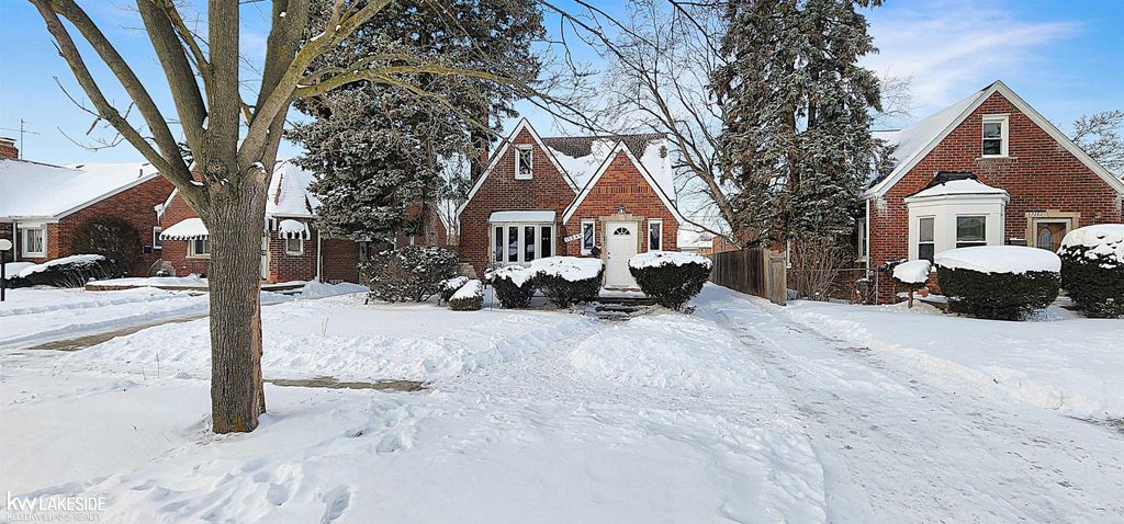 17345 Prest Street, Detroit, MI 48235