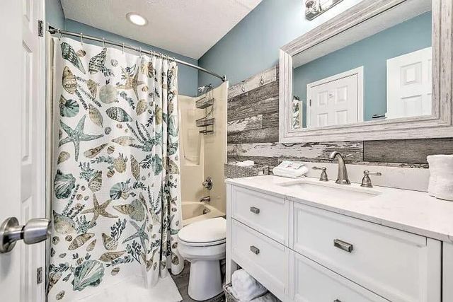 6829 Thomas Drive 417, Panama City Beach, FL 32408