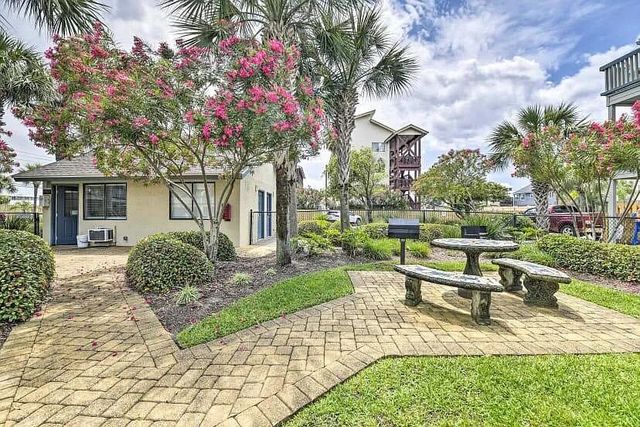 6829 Thomas Drive 417, Panama City Beach, FL 32408