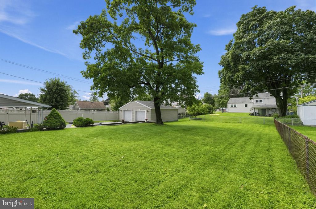 462 CYNTHIA AVE, LANGHORNE, PA 19047 — photo 3