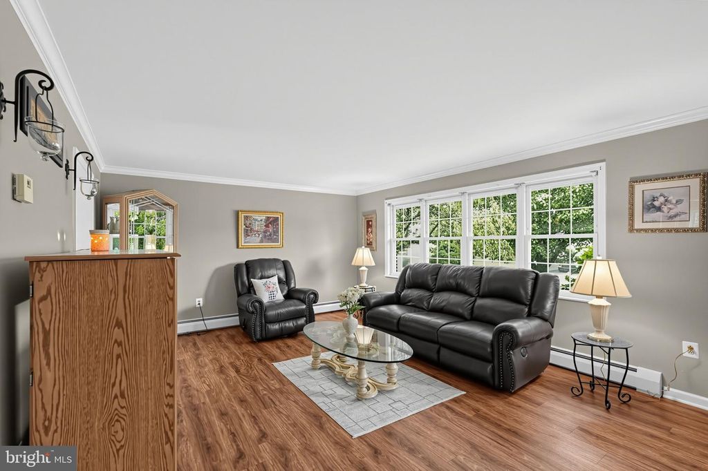 462 CYNTHIA AVE, LANGHORNE, PA 19047 — photo 5