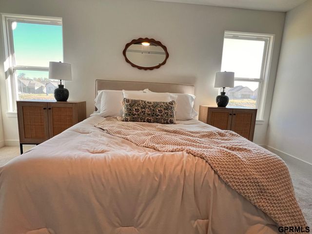 12039 S 45 Avenue, Bellevue, NE 68123