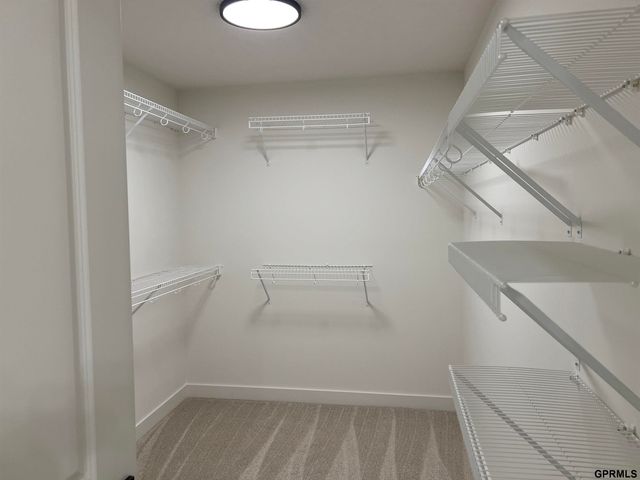 12039 S 45 Avenue, Bellevue, NE 68123