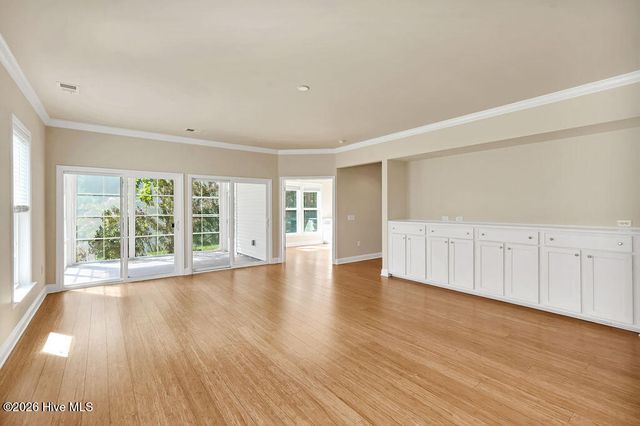 5227 Shipmast Way, Southport, NC 28461