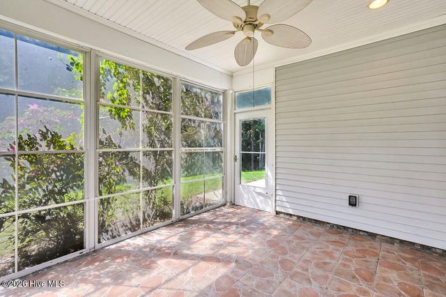 5227 Shipmast Way, Southport, NC 28461