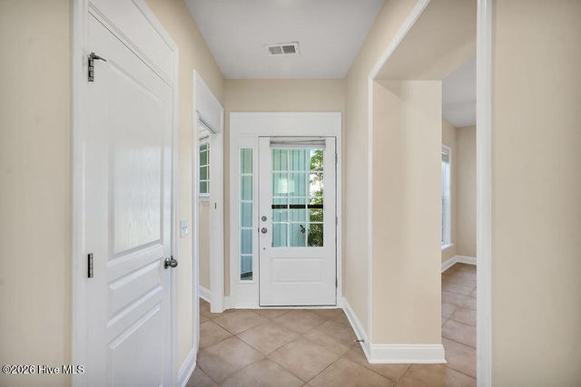 5227 Shipmast Way, Southport, NC 28461