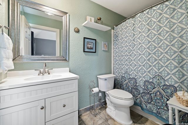 1426 Fawn Hvn, San Antonio, TX 78248