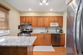 630 Fulton Street T6, Farmingdale, NY 11735