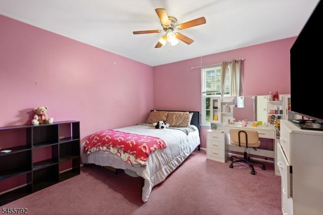 403 Bradford Ct, Hillsborough Twp., NJ 08844