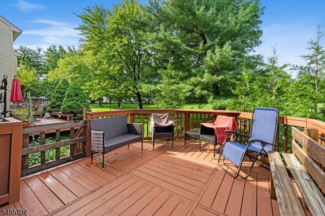 403 Bradford Ct, Hillsborough Twp., NJ 08844