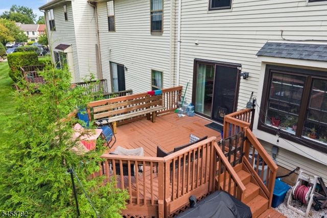 403 Bradford Ct, Hillsborough Twp., NJ 08844