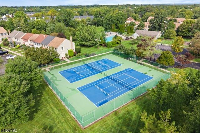 403 Bradford Ct, Hillsborough Twp., NJ 08844