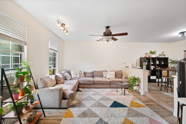 403 Bradford Ct, Hillsborough Twp., NJ 08844