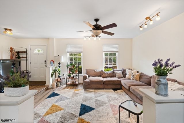 403 Bradford Ct, Hillsborough Twp., NJ 08844
