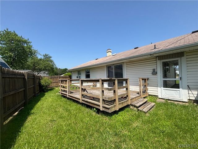 97 Schwegler Road, Grand Island, NY 14072