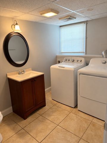 70 Frye Rd, Methuen, MA 01844