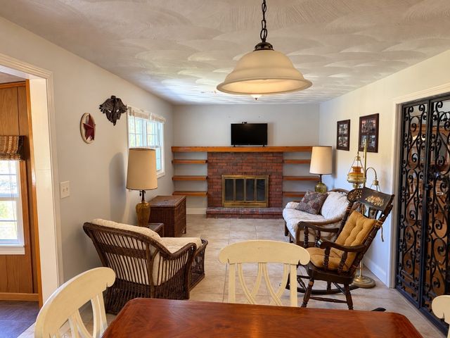 70 Frye Rd, Methuen, MA 01844