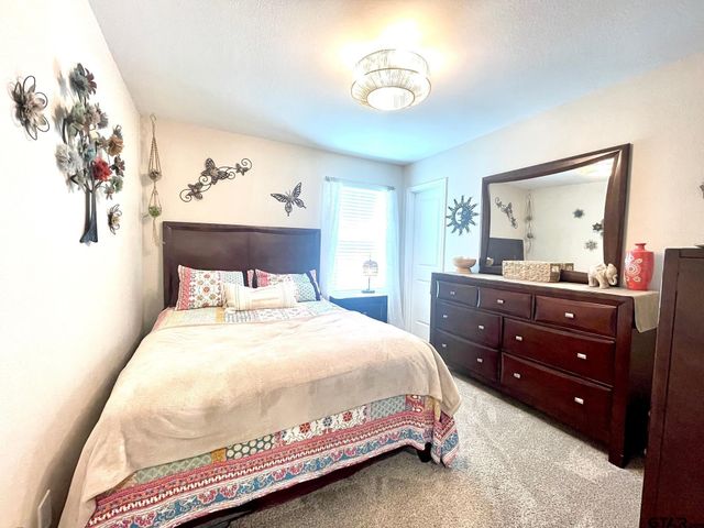 1206 Hidden Valley, Chandler, TX 75758
