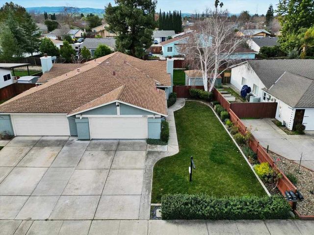 5221 5221 Lenore Ave, Livermore, CA 94550