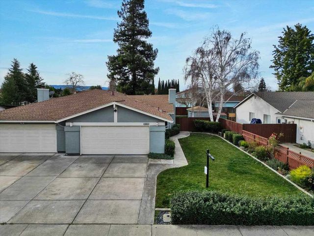 5221 5221 Lenore Ave, Livermore, CA 94550