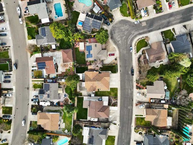 5221 5221 Lenore Ave, Livermore, CA 94550