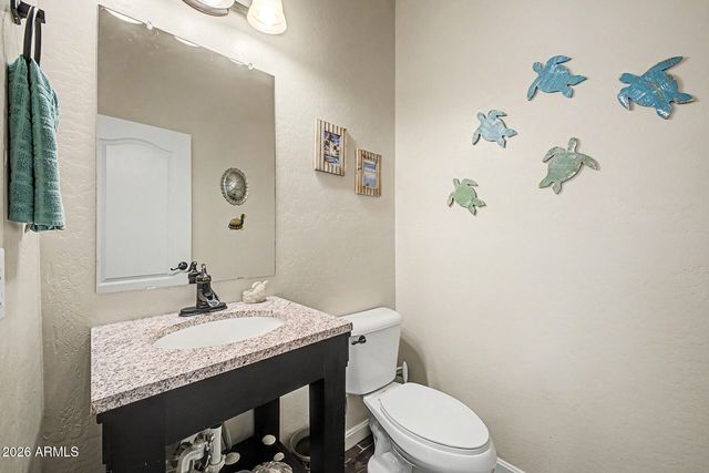 1917 E DALEY Lane, Phoenix, AZ 85024