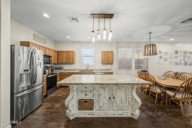 1917 E DALEY Lane, Phoenix, AZ 85024
