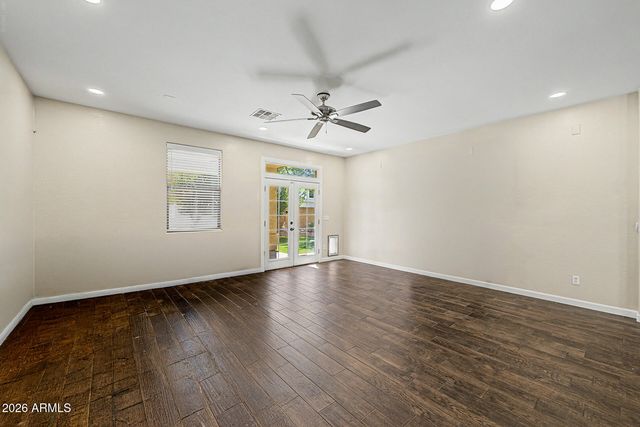 1917 E DALEY Lane, Phoenix, AZ 85024