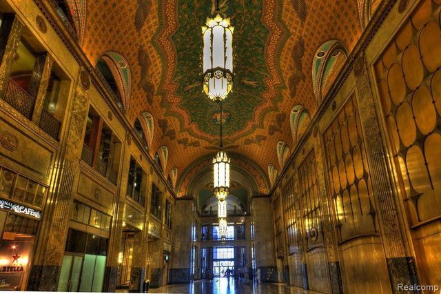 629 W Milwaukee Street 302, Detroit, MI 48202