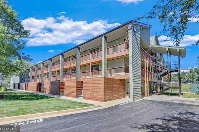 710 Jesse Jewell Parkway SE 216, Gainesville, GA 30501