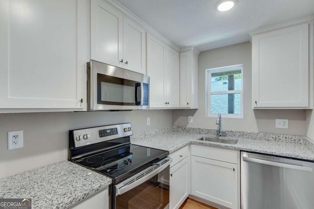 710 Jesse Jewell Parkway SE 216, Gainesville, GA 30501