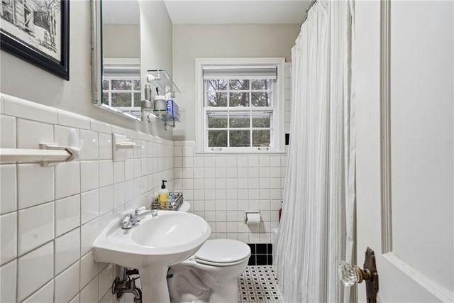 1913 Westminster Way, Atlanta, GA 30307