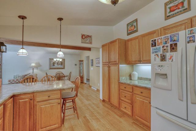 S43W36805 Laak LANE, Dousman, WI 53118