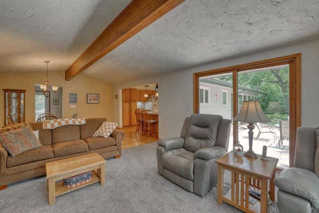 S43W36805 Laak LANE, Dousman, WI 53118