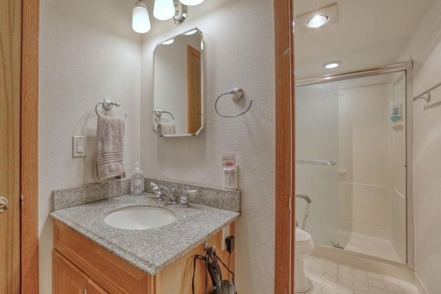 S43W36805 Laak LANE, Dousman, WI 53118