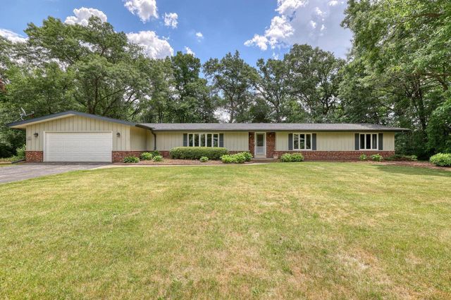 S43W36805 Laak LANE, Dousman, WI 53118