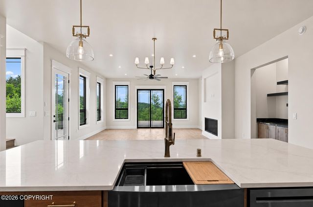 900 N Yeti Street, Palmer, AK 99645