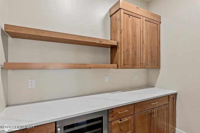 900 N Yeti Street, Palmer, AK 99645