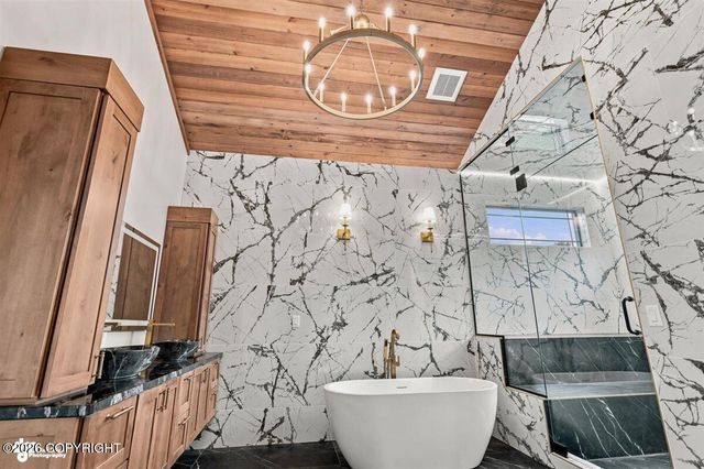 900 N Yeti Street, Palmer, AK 99645