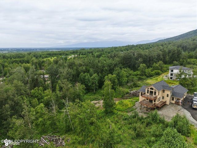 900 N Yeti Street, Palmer, AK 99645
