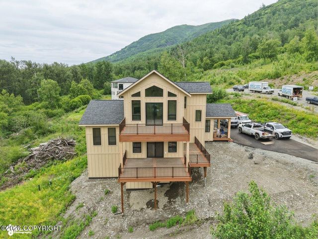 900 N Yeti Street, Palmer, AK 99645