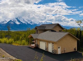 900 N Yeti Street, Palmer, AK 99645