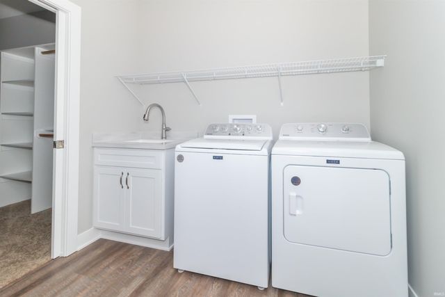 307 Blue River Drive, Knightstown, IN 46148