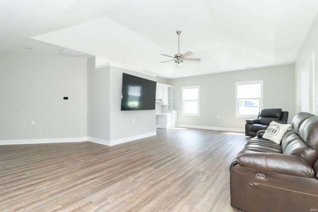 307 Blue River Drive, Knightstown, IN 46148