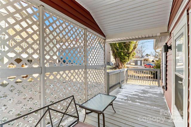 60 Shiloh Road, Asheville, NC 28803