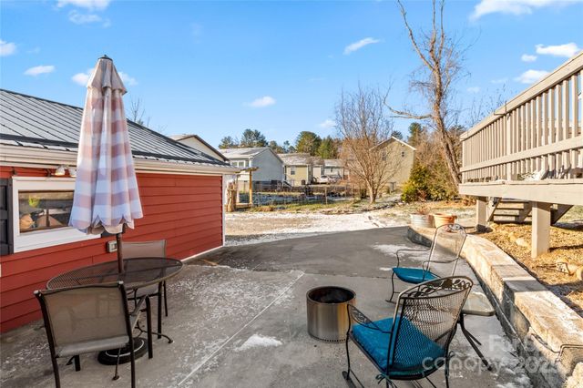 60 Shiloh Road, Asheville, NC 28803